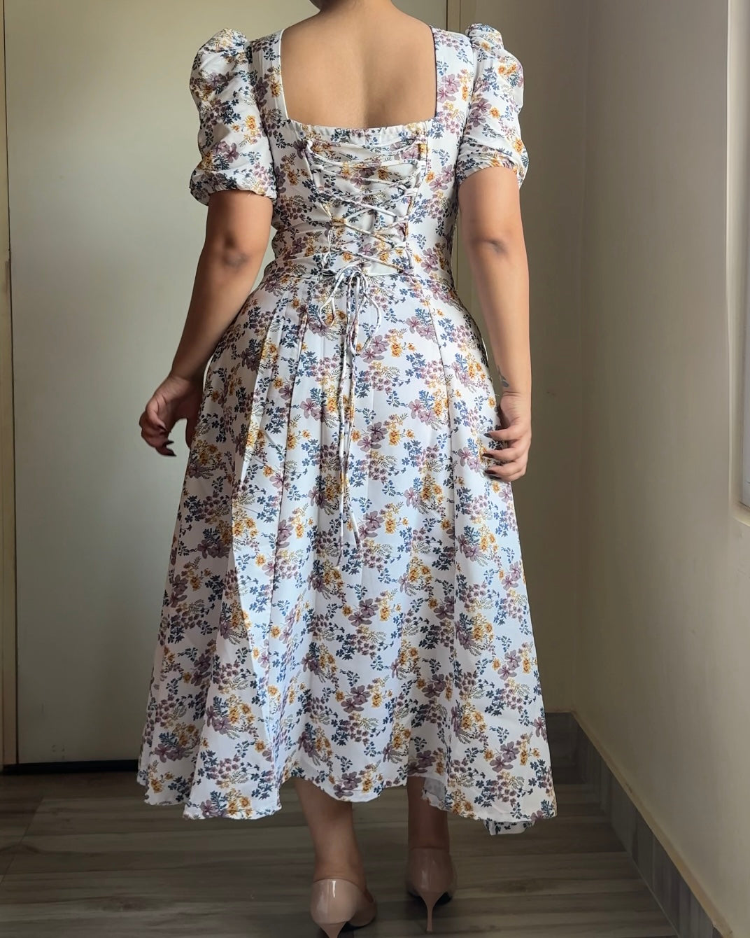 Tallulah Daisy Floral Print Puff Sleeves Midi Sundress