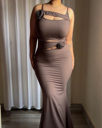 The Kelly Dress in Mocha