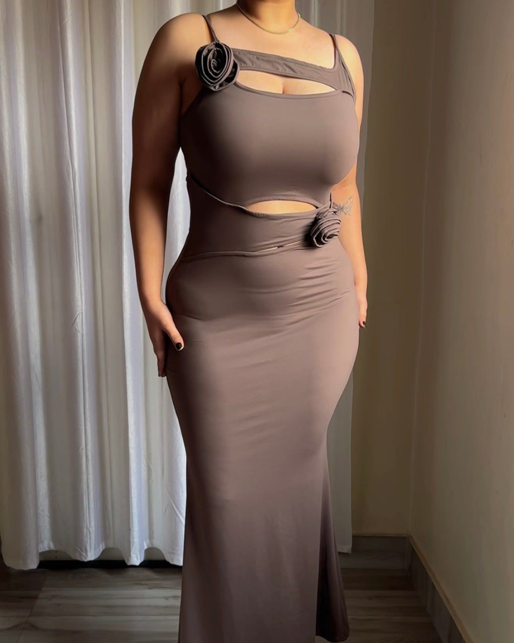 The Kelly Dress in Mocha