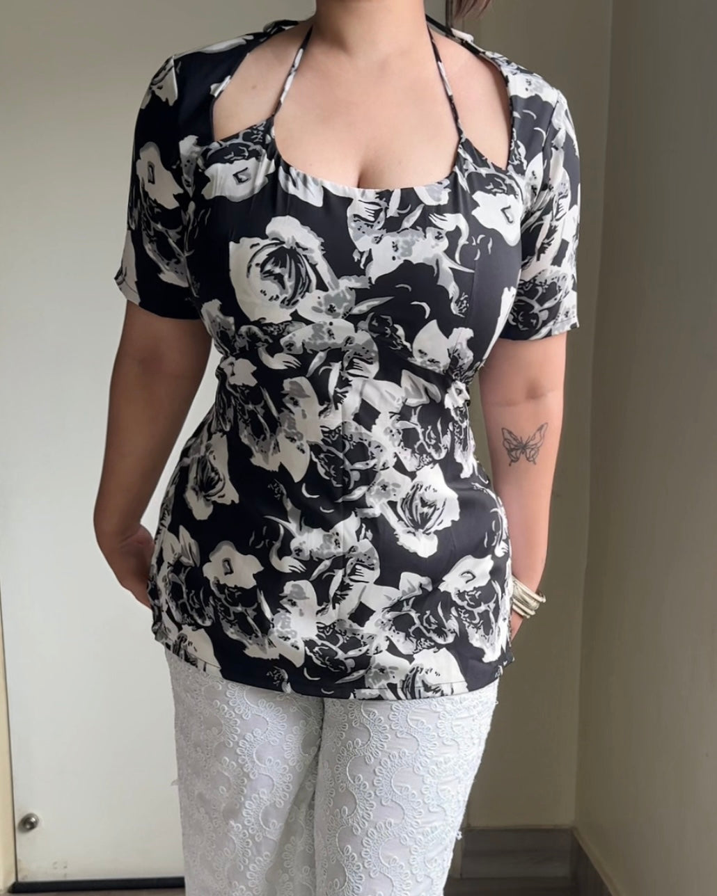 Ishita Cut- Out Corset Kurti