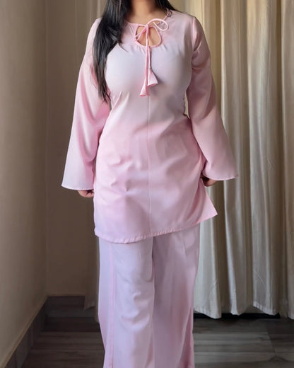 Arohi Gulabi Set