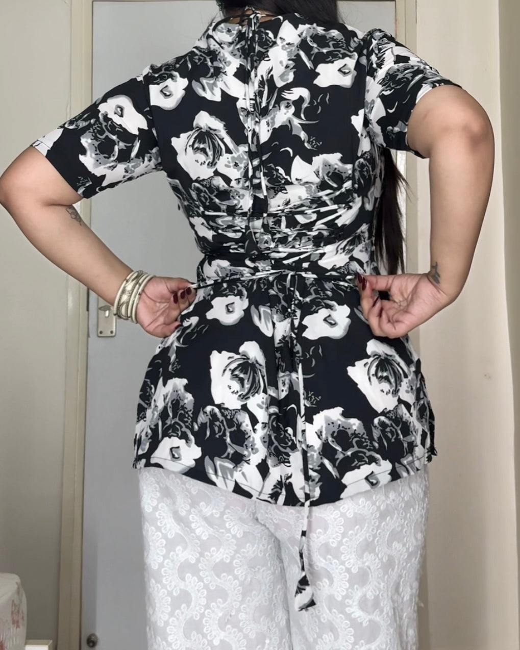 Ishita Cut- Out Corset Kurti